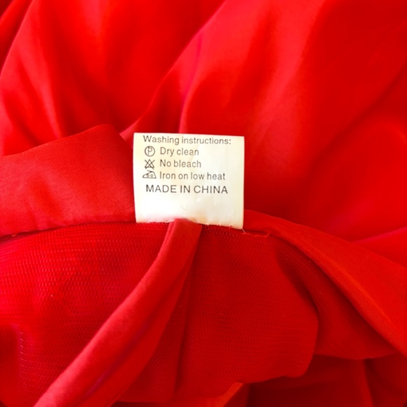 NEW, Red Dress, Red Satin Dress, Prom Dress, Christmas Dress, NWOT Size XL/16W - Picture 10 of 13